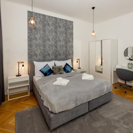 Delightful 1 Bedroom Near Schoenbrunn And Westbahnhof With Big Porch 维也纳 外观 照片