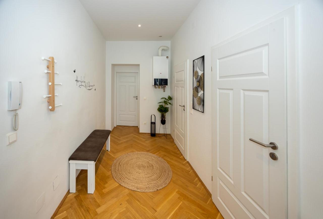 Delightful 1 Bedroom Near Schoenbrunn And Westbahnhof With Big Porch 维也纳 外观 照片